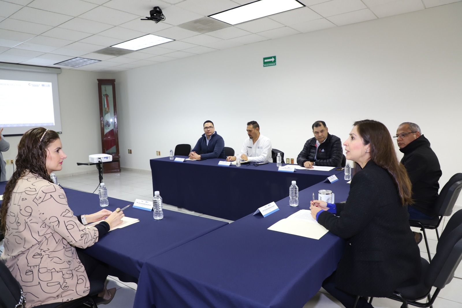 001 SEFIRC CONVOCA A COAHUILENSES A POSTULARSE COMO